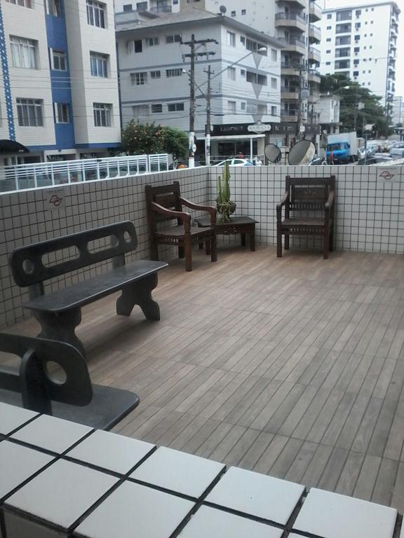 Na Praia Grande (Santos)